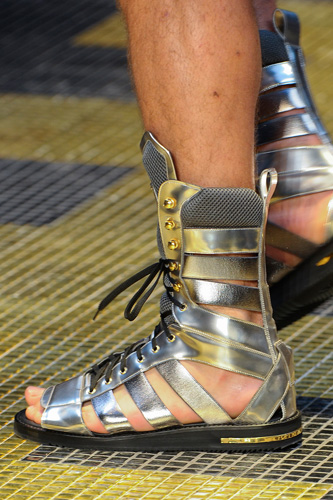 gladiator shoes mens